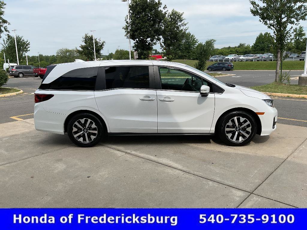 Certified 2026 Honda Odyssey EX-L image 6