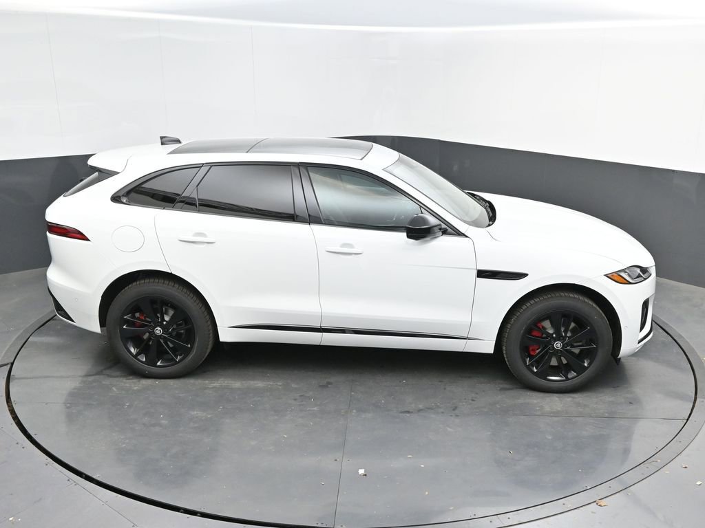 New 2026 Jaguar F-PACE R-Dynamic S image 35