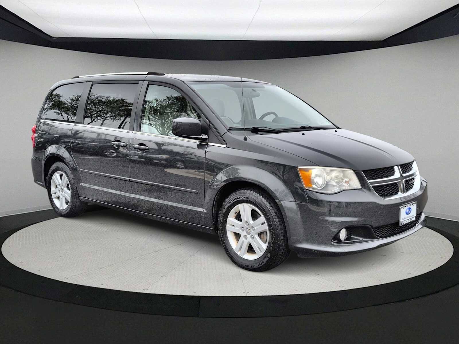 Used 2012 Dodge Grand Caravan Crew w/ Crew Value Pkg FWD image 2