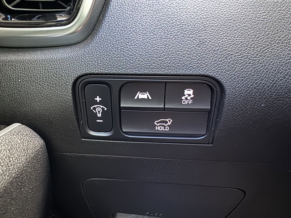 Used 2023 Kia Sorento SX FWD image 28
