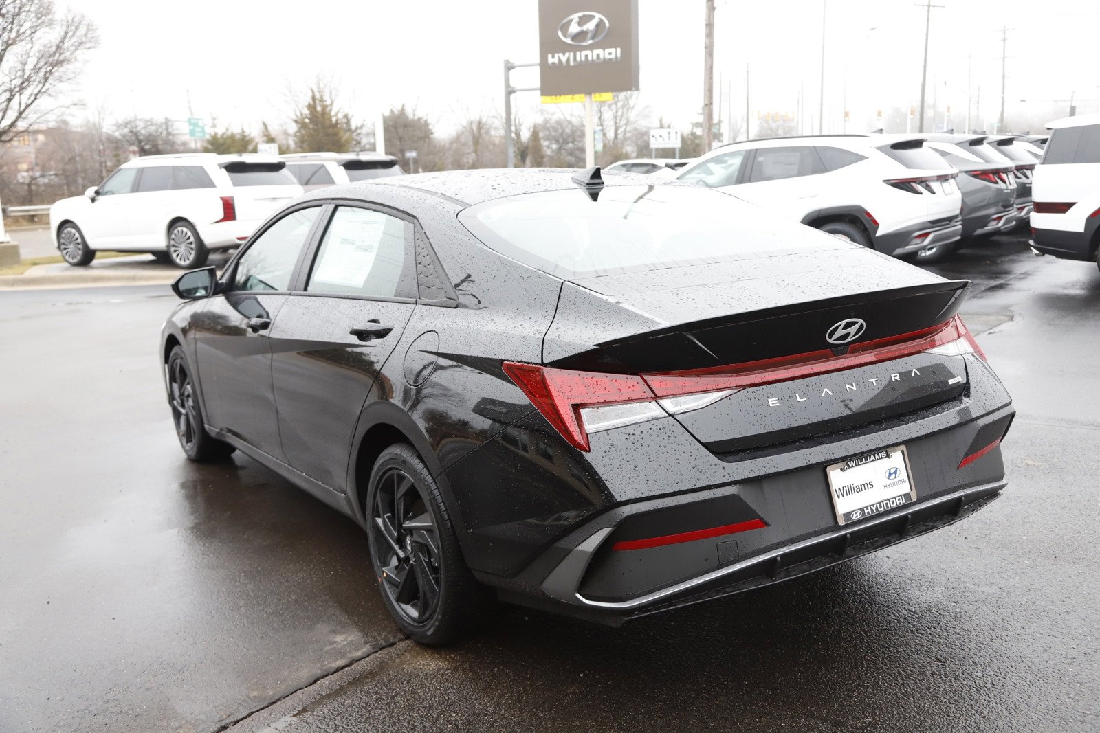New 2026 Hyundai Elantra Sport image 6