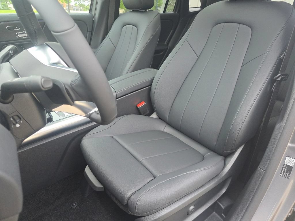 New 2026 Mercedes-Benz GLA 250 4MATIC image 23