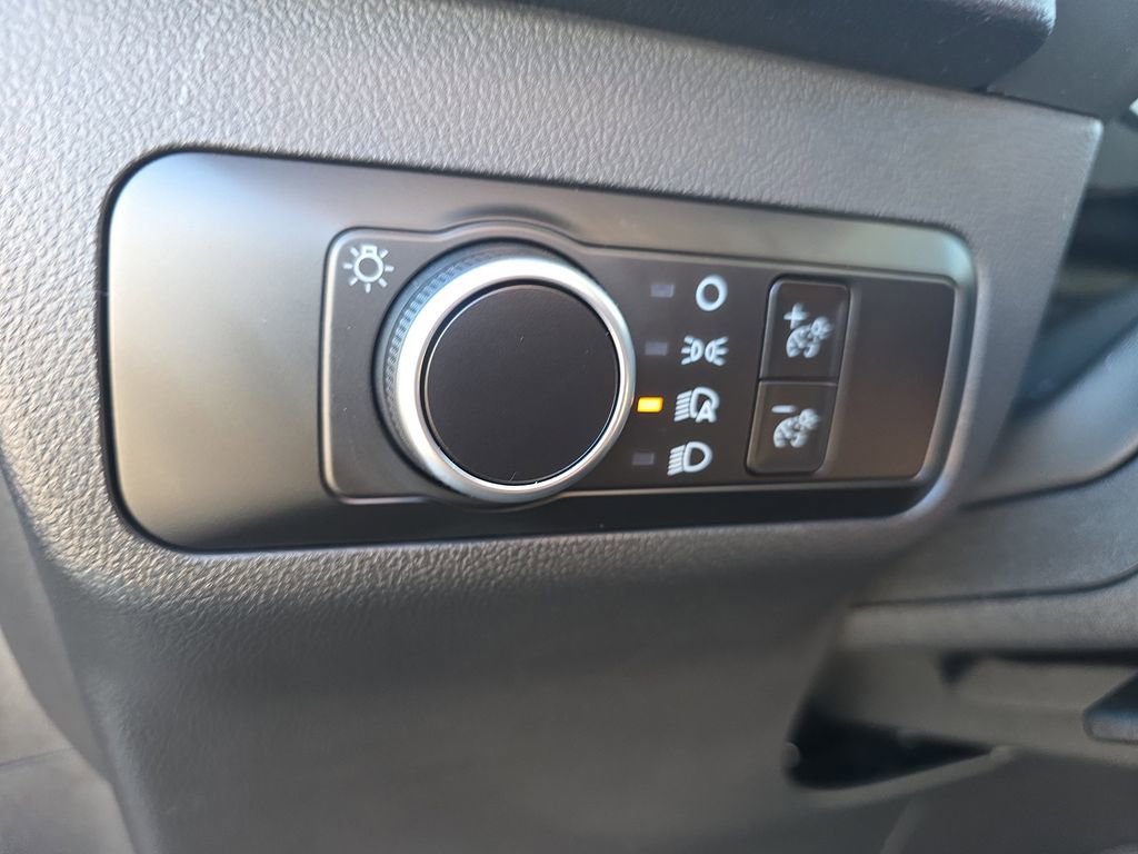 New 2026 Ford Escape Active FWD image 32