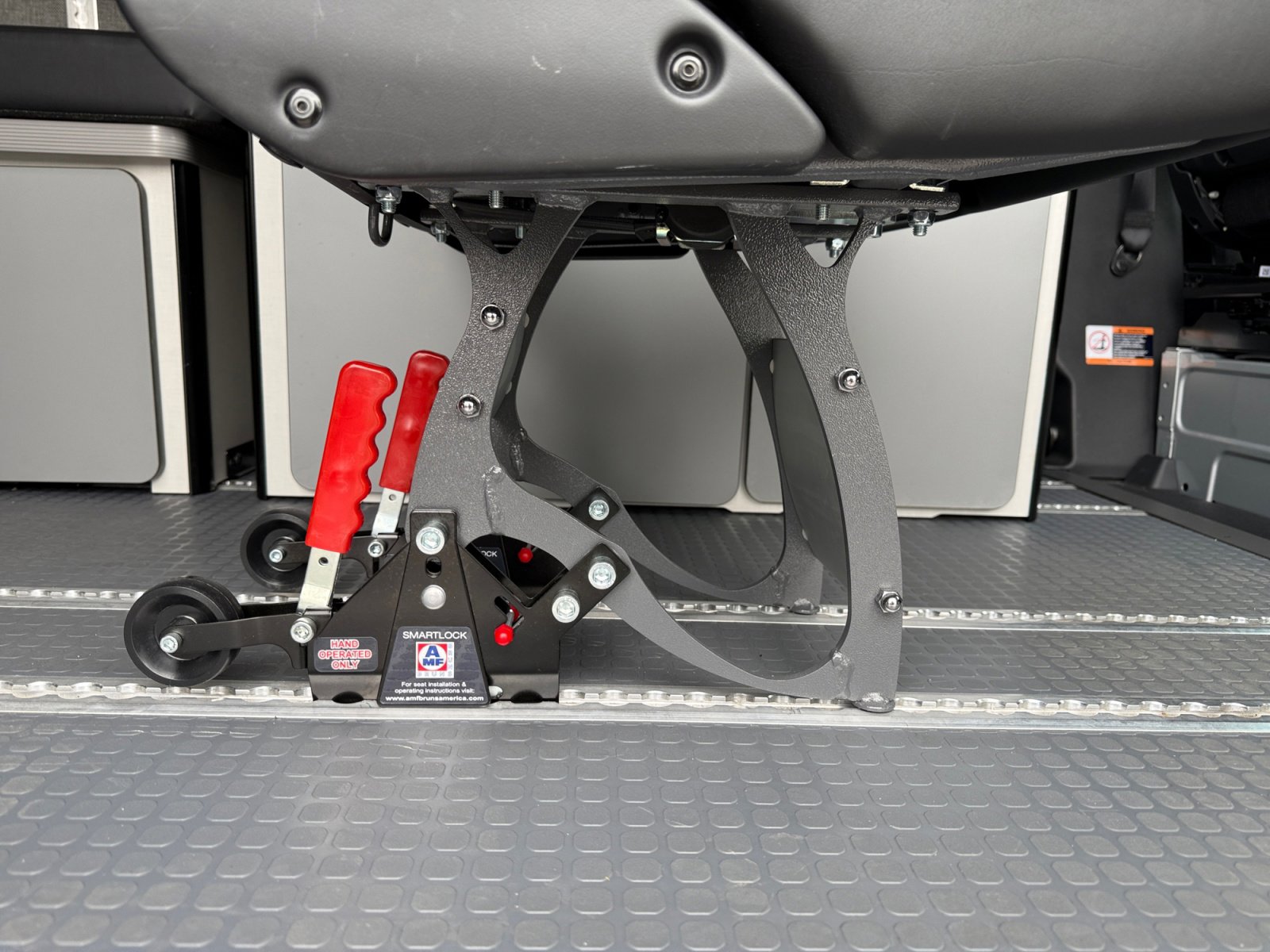 Used 2024 Mercedes-Benz Sprinter 144 Cargo image 34