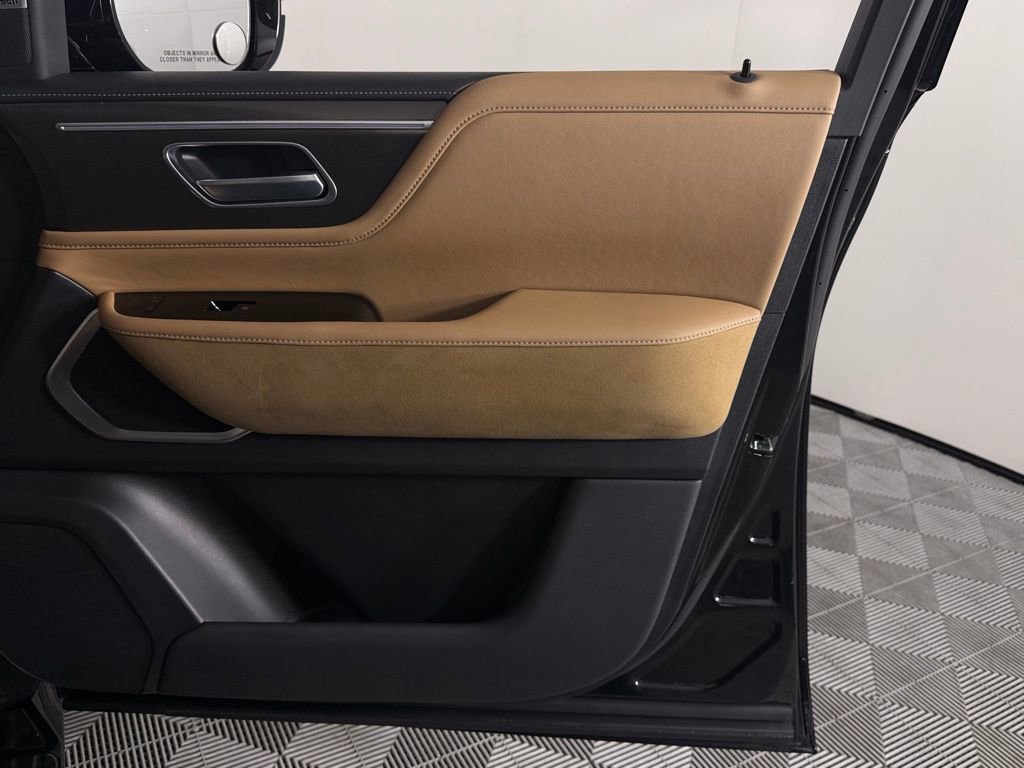 Used 2025 INFINITI QX80 Luxe image 36