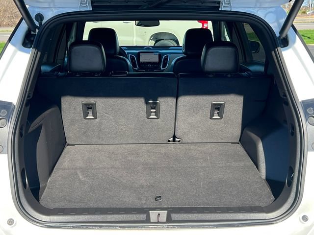 Used 2023 Chevrolet Equinox Premier image 36