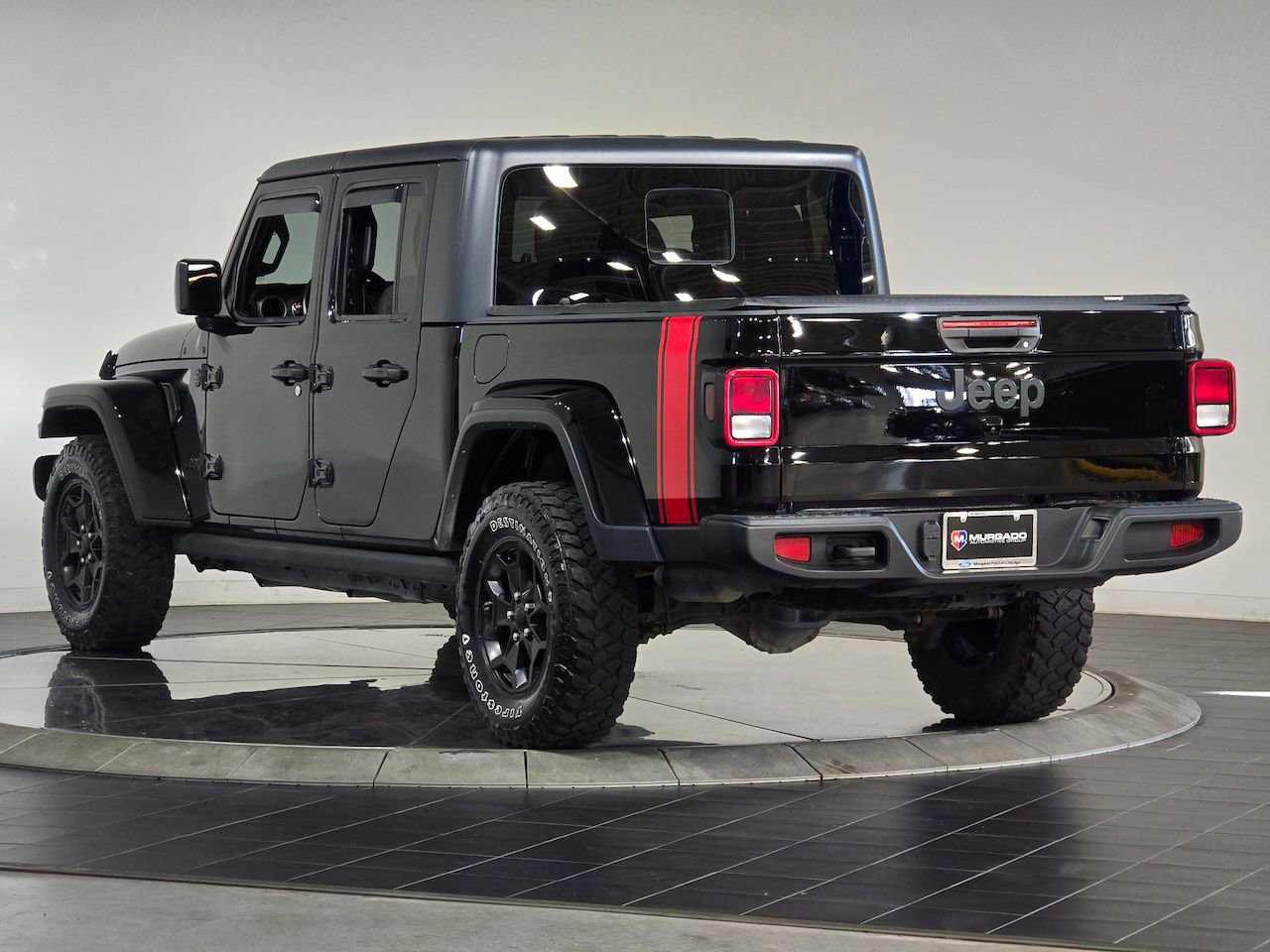 Used 2021 Jeep Gladiator Willys image 7