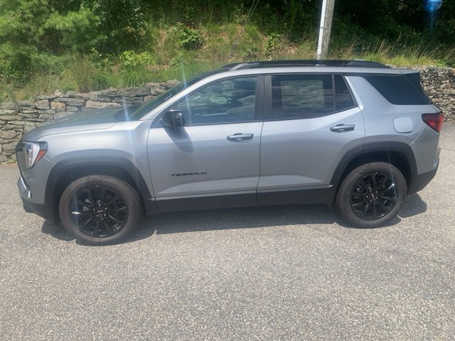 New 2026 GMC Terrain Elevation w/ Elevation Premium Package