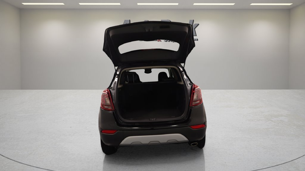 Used 2020 Buick Encore Essence AWD/4WD image 20