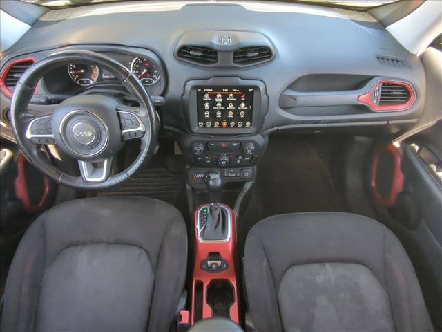 Used 2019 Jeep Renegade Trailhawk w/ UConnect 8.4 Nav Group AWD/4WD image 18
