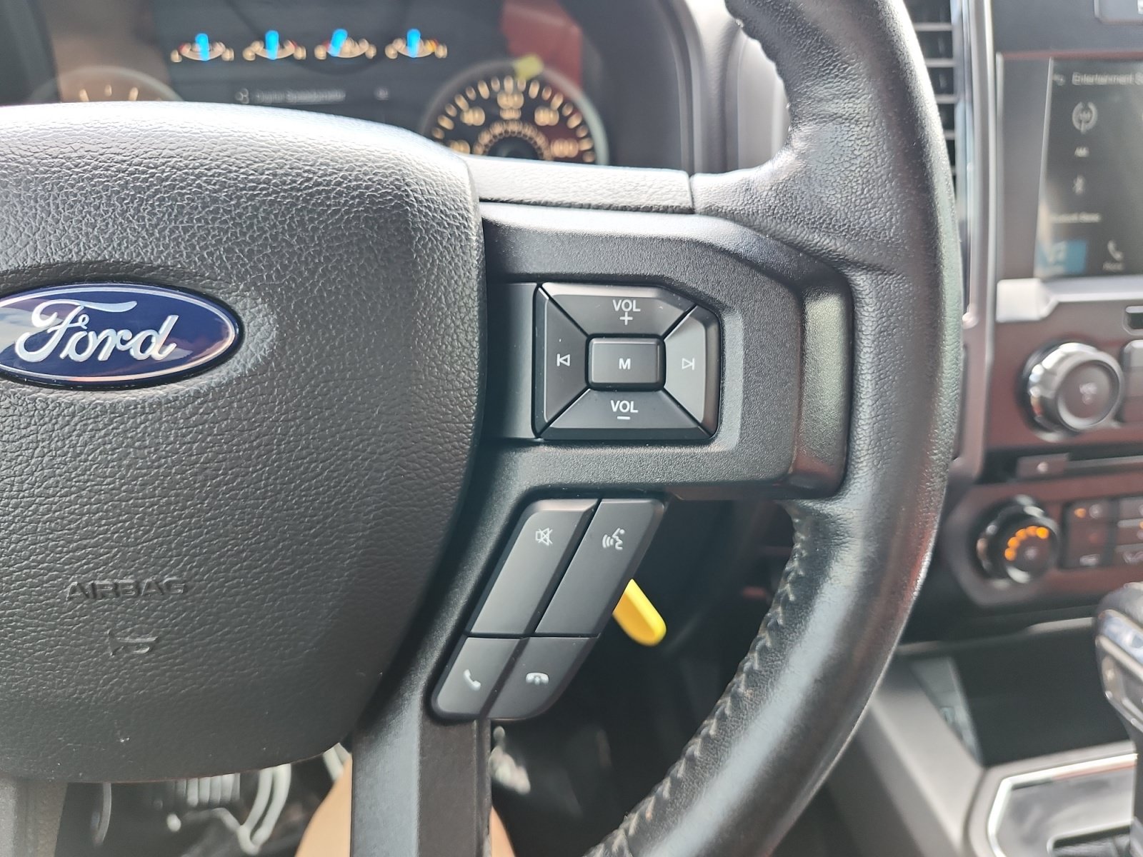 Used 2017 Ford F150 XLT w/ Equipment Group 302A Luxury AWD/4WD image 25
