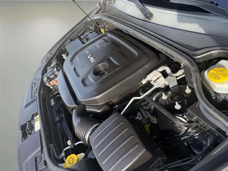 Used 2018 Dodge Durango GT image 38