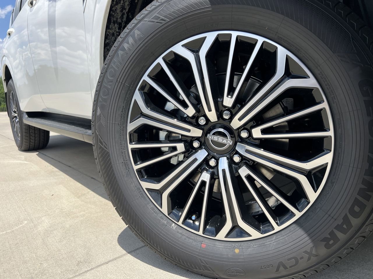 New 2026 Nissan Armada SL RWD image 6