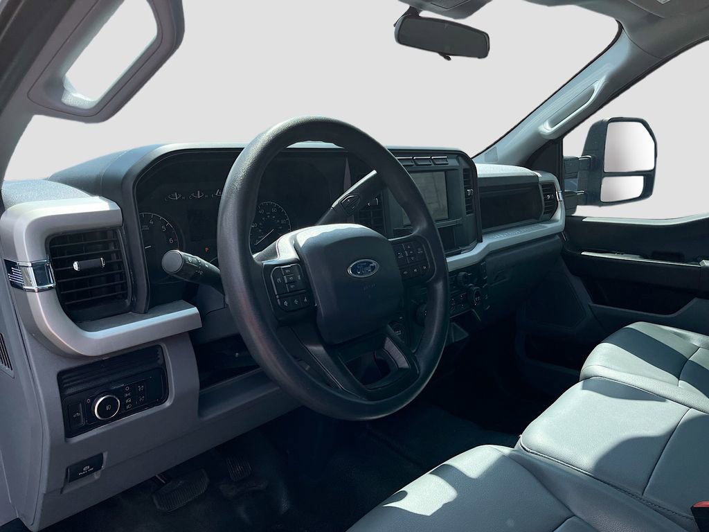 Used 2023 Ford F250 XL w/ XL Chrome Package AWD/4WD image 9