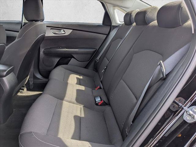 Used 2021 Kia Forte LXS FWD image 17