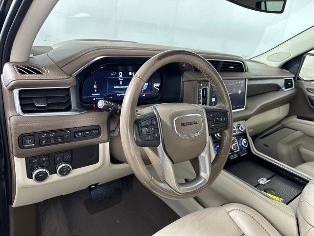 Used 2022 GMC Yukon XL Denali image 13