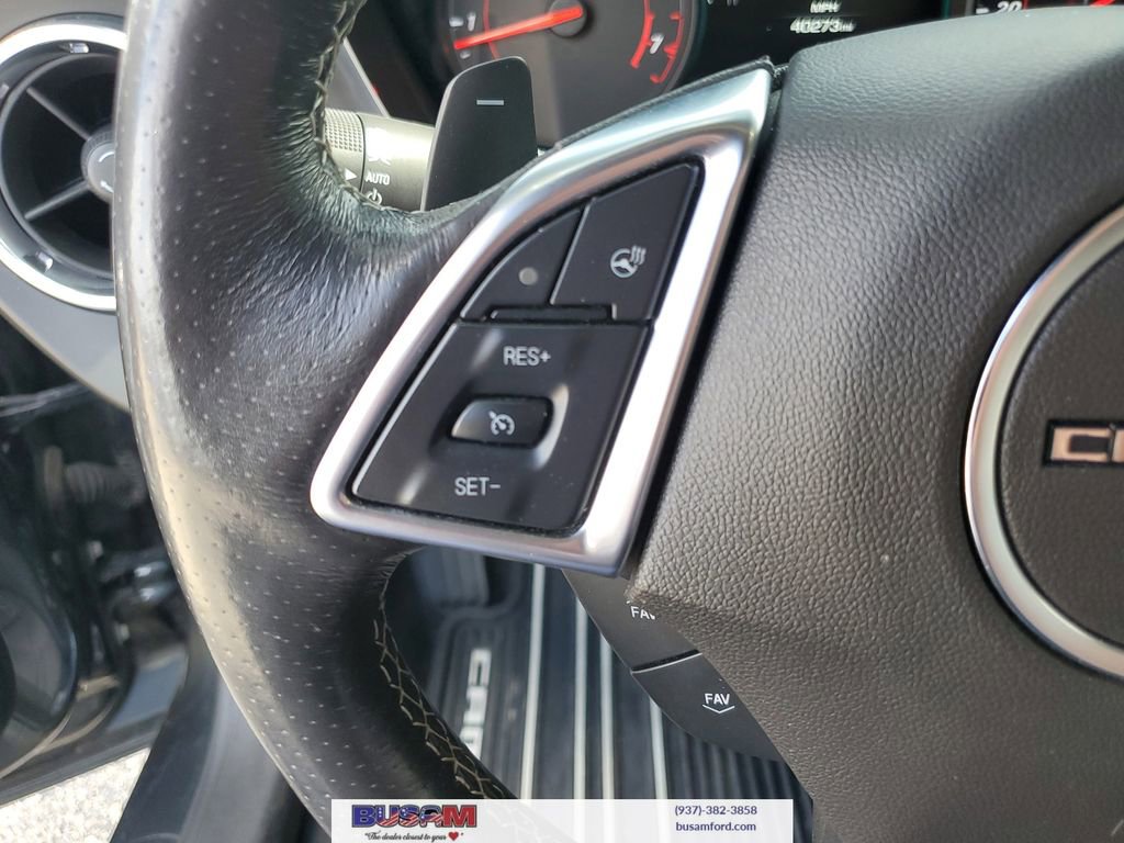 Used 2018 Chevrolet Camaro SS RWD image 16