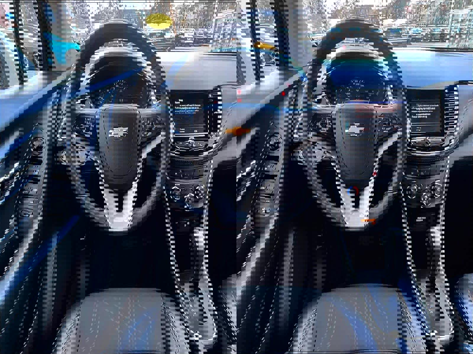 Certified 2022 Chevrolet Trax LT w/ Sport Edition image 17