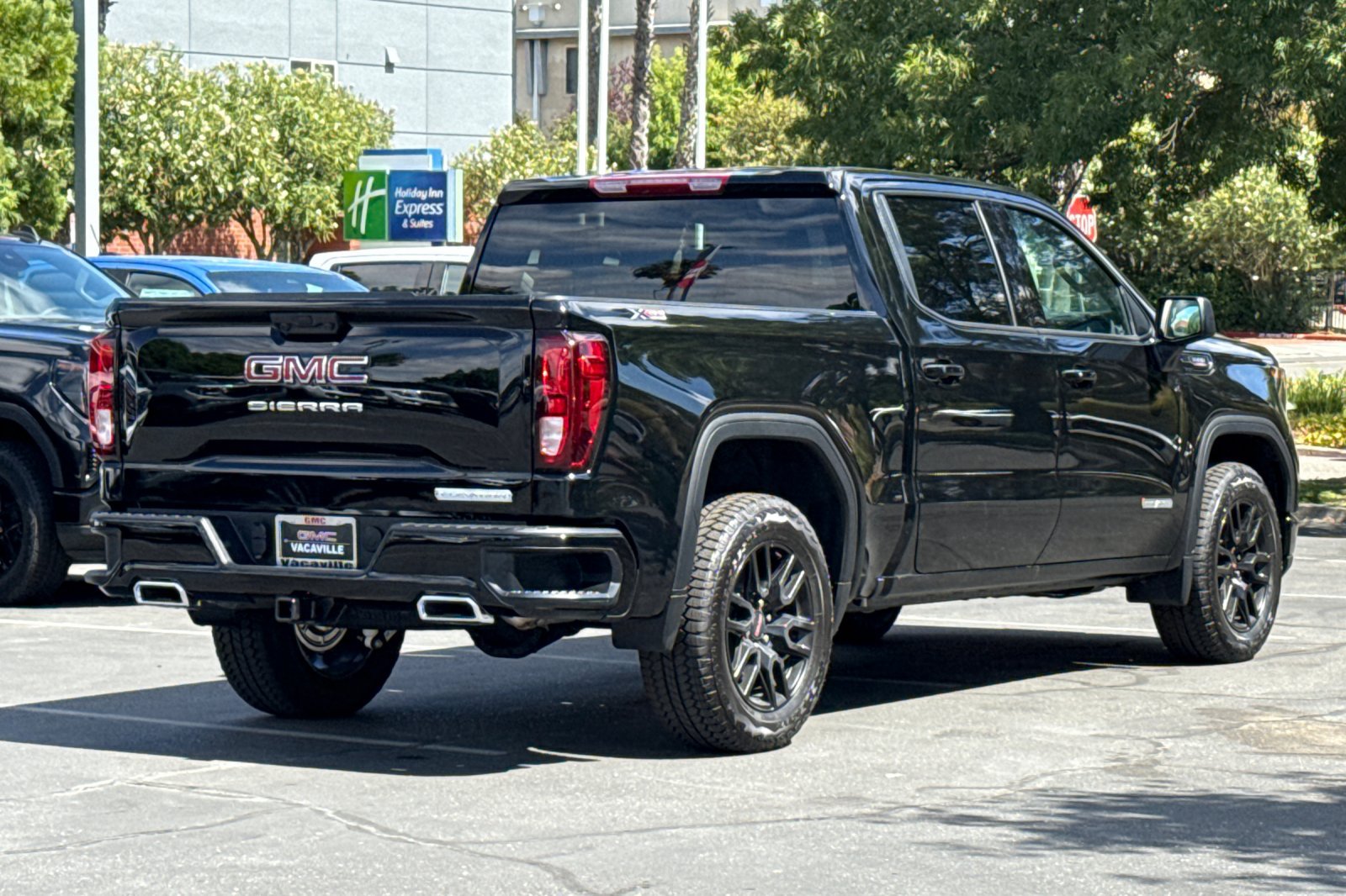 New 2026 GMC Sierra 1500 Elevation w/ X31 Off-Road Package AWD/4WD image 5