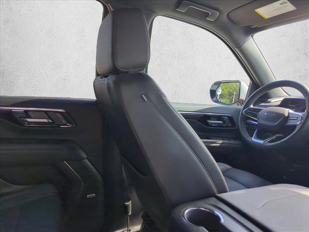 Used 2026 Chevrolet Tahoe Z71 w/ Comfort Package AWD/4WD image 20