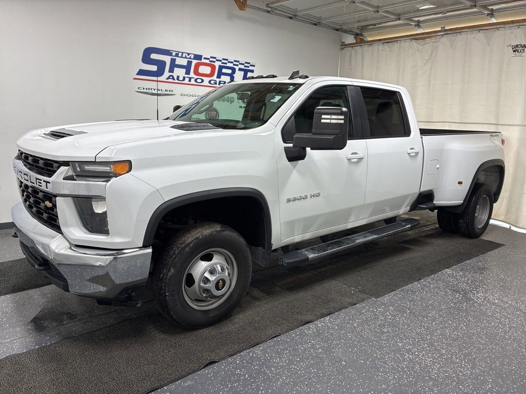 Used 2023 Chevrolet Silverado 3500 LT image 1