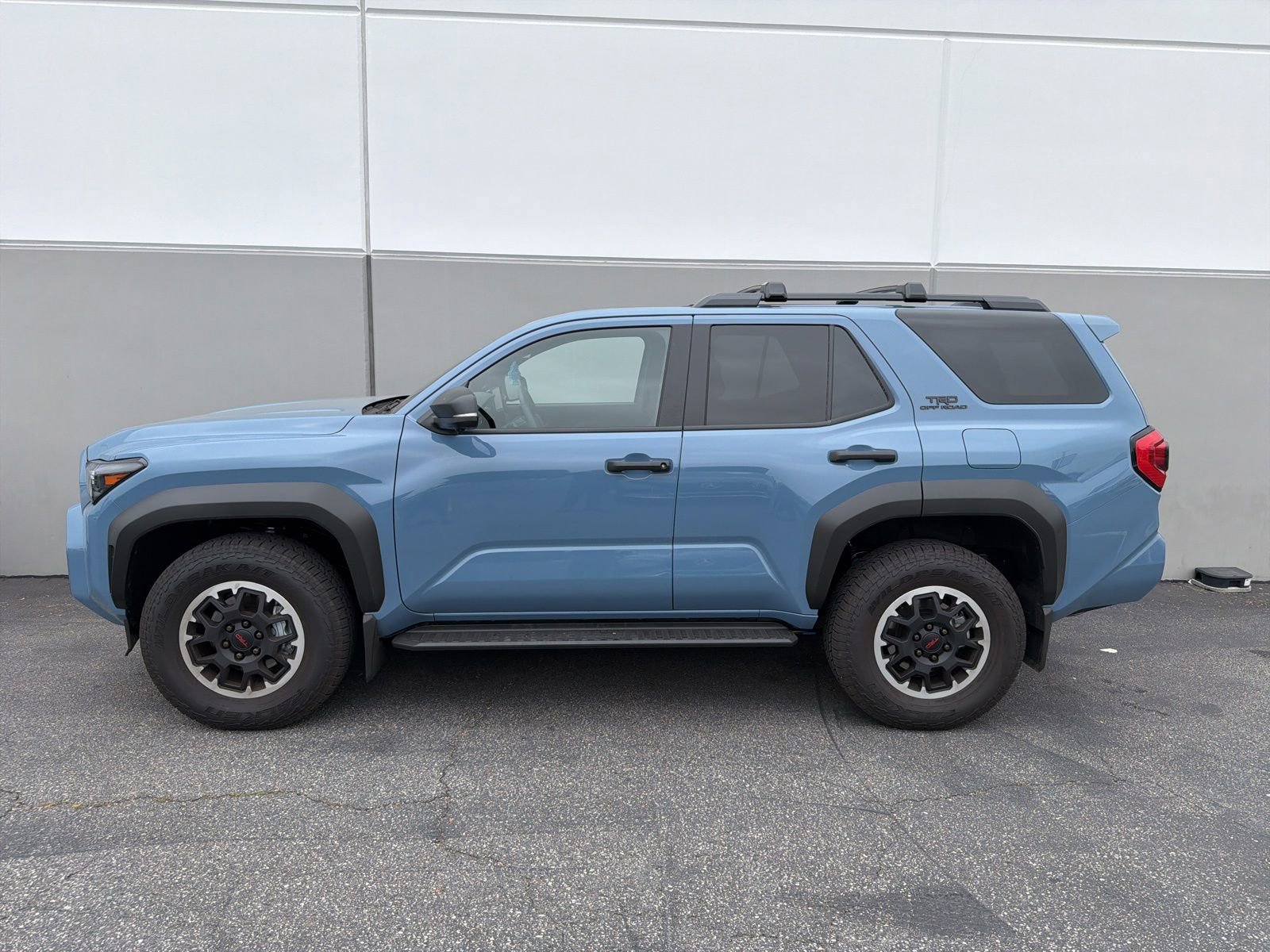 Used 2026 Toyota 4Runner TRD Off-Road Premium AWD/4WD image 2