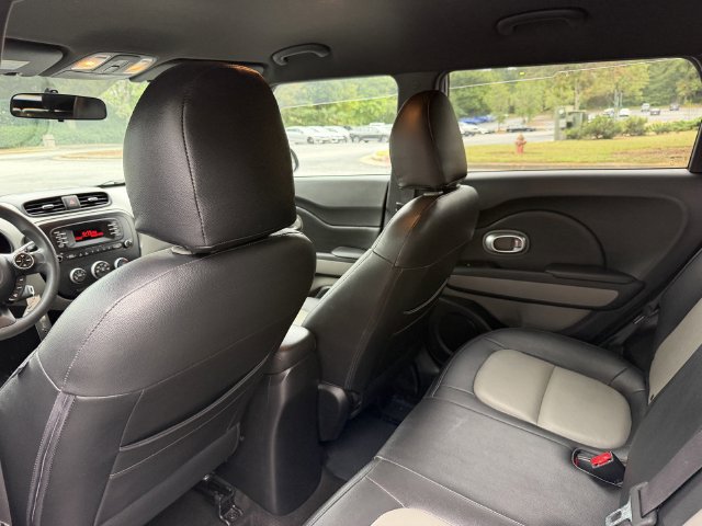 Used 2015 Kia Soul FWD image 23