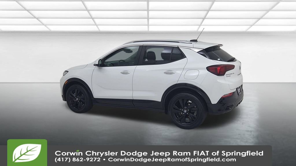 Used 2024 Buick Encore GX Sport Touring image 11