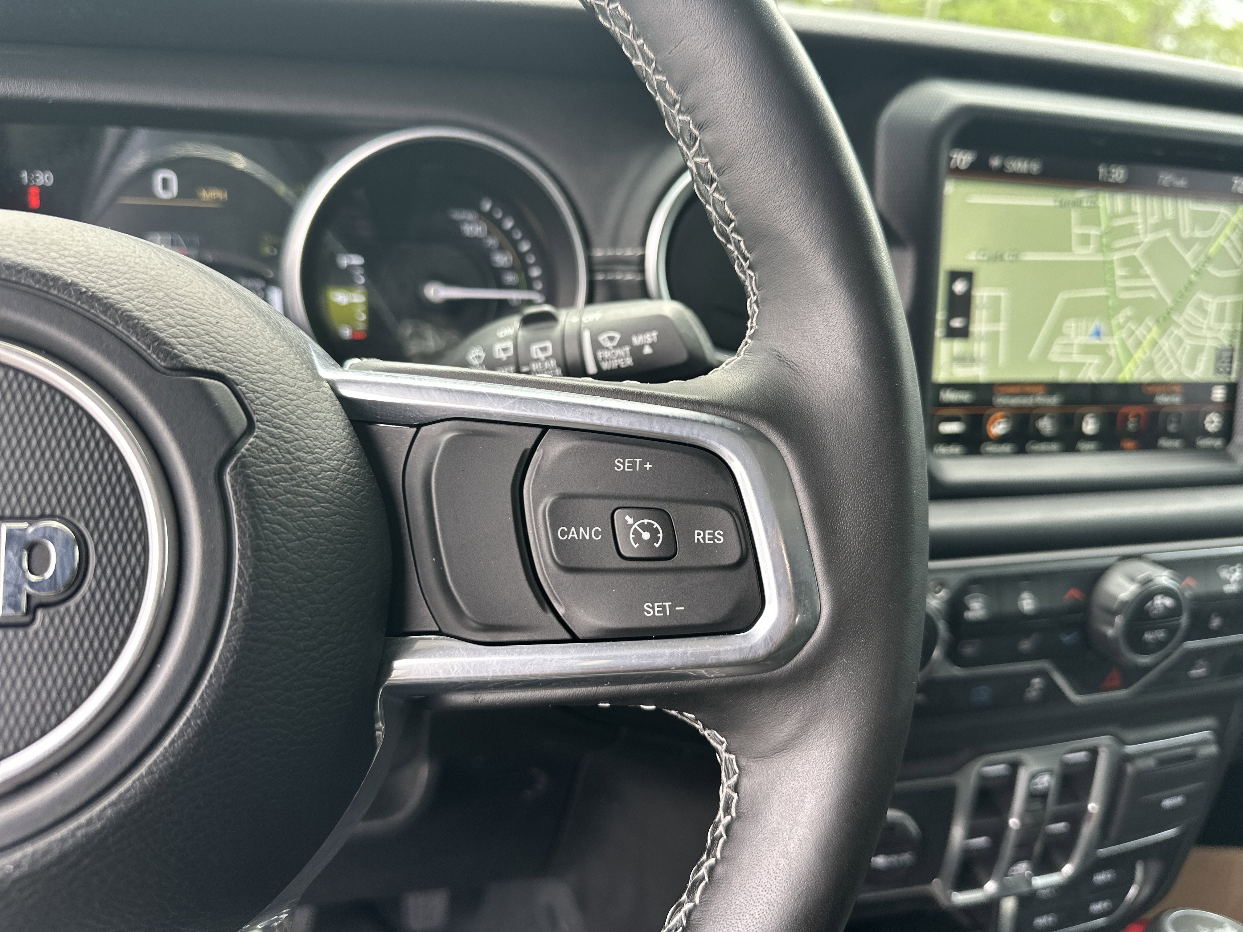 Used 2023 Jeep Wrangler Sahara w/ Cold Weather Group image 28