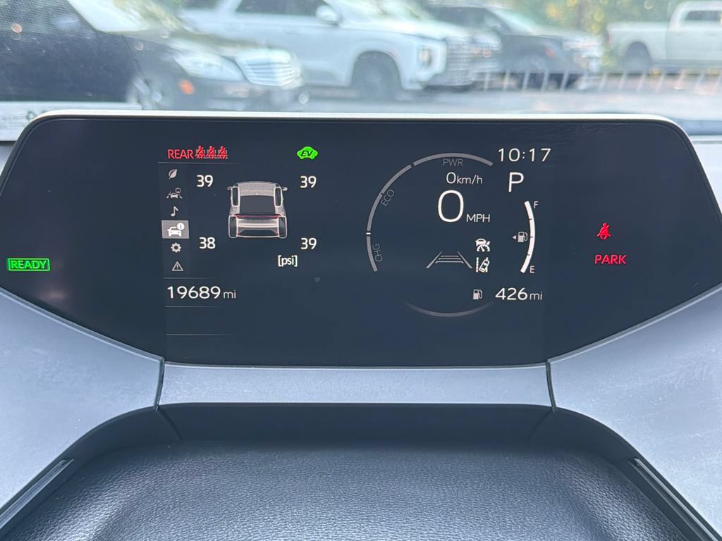 Used 2025 Toyota Prius Limited FWD image 27