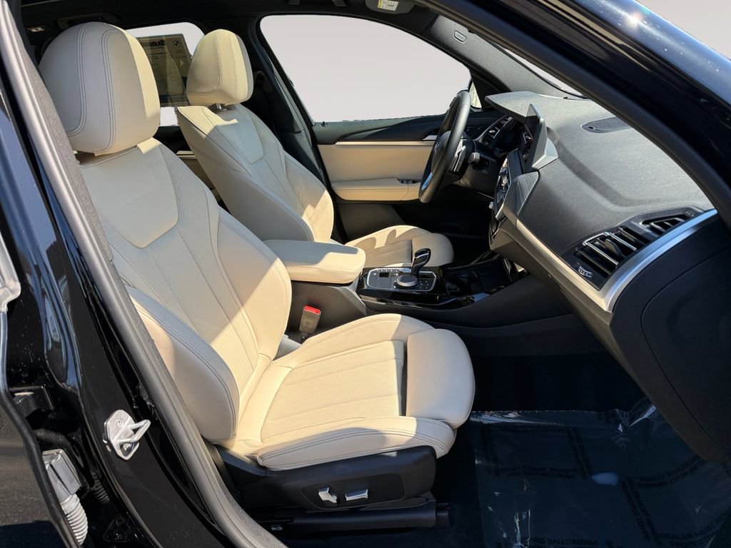 Certified 2023 BMW X3 xDrive30i w/ Premium Package image 15