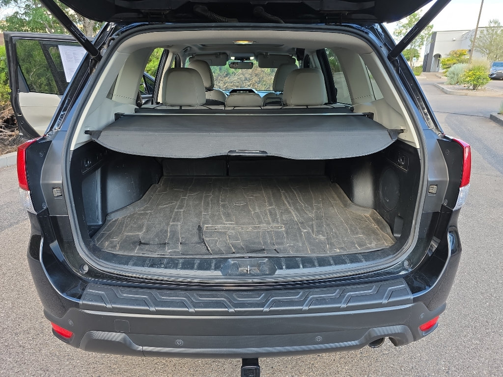 Used 2019 Subaru Forester Limited AWD/4WD image 17