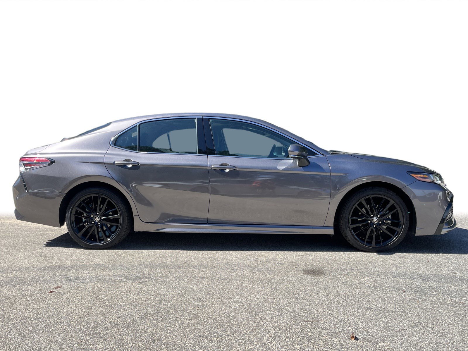 Used 2024 Toyota Camry XSE image 29