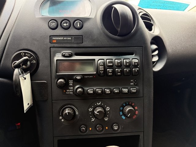 Used 2007 Pontiac Grand Prix FWD image 16
