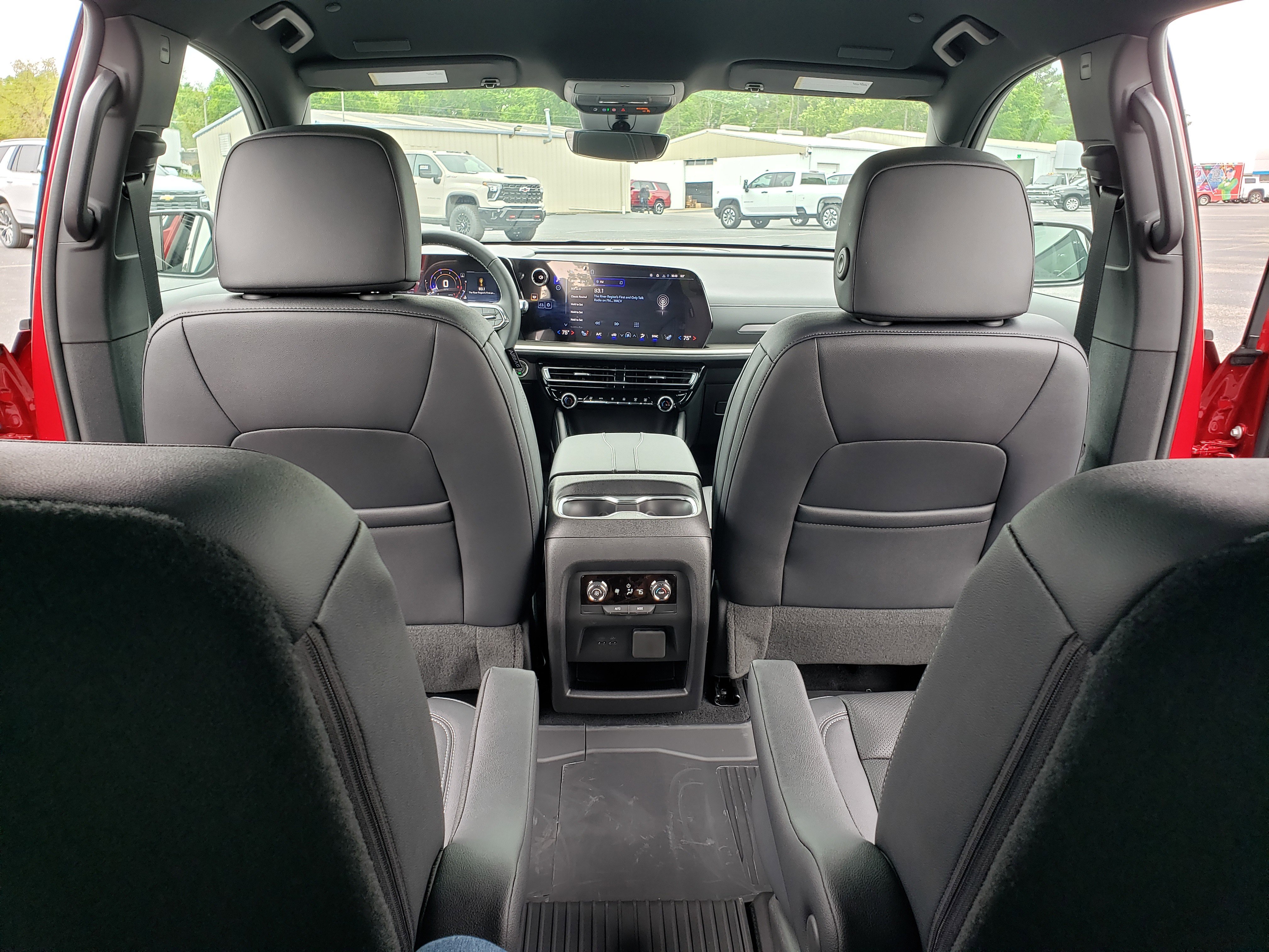 New 2026 Chevrolet Traverse LT image 35