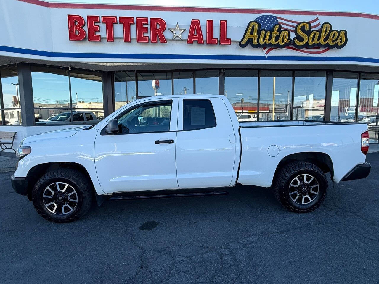 Used 2019 Toyota Tundra SR AWD/4WD image 4