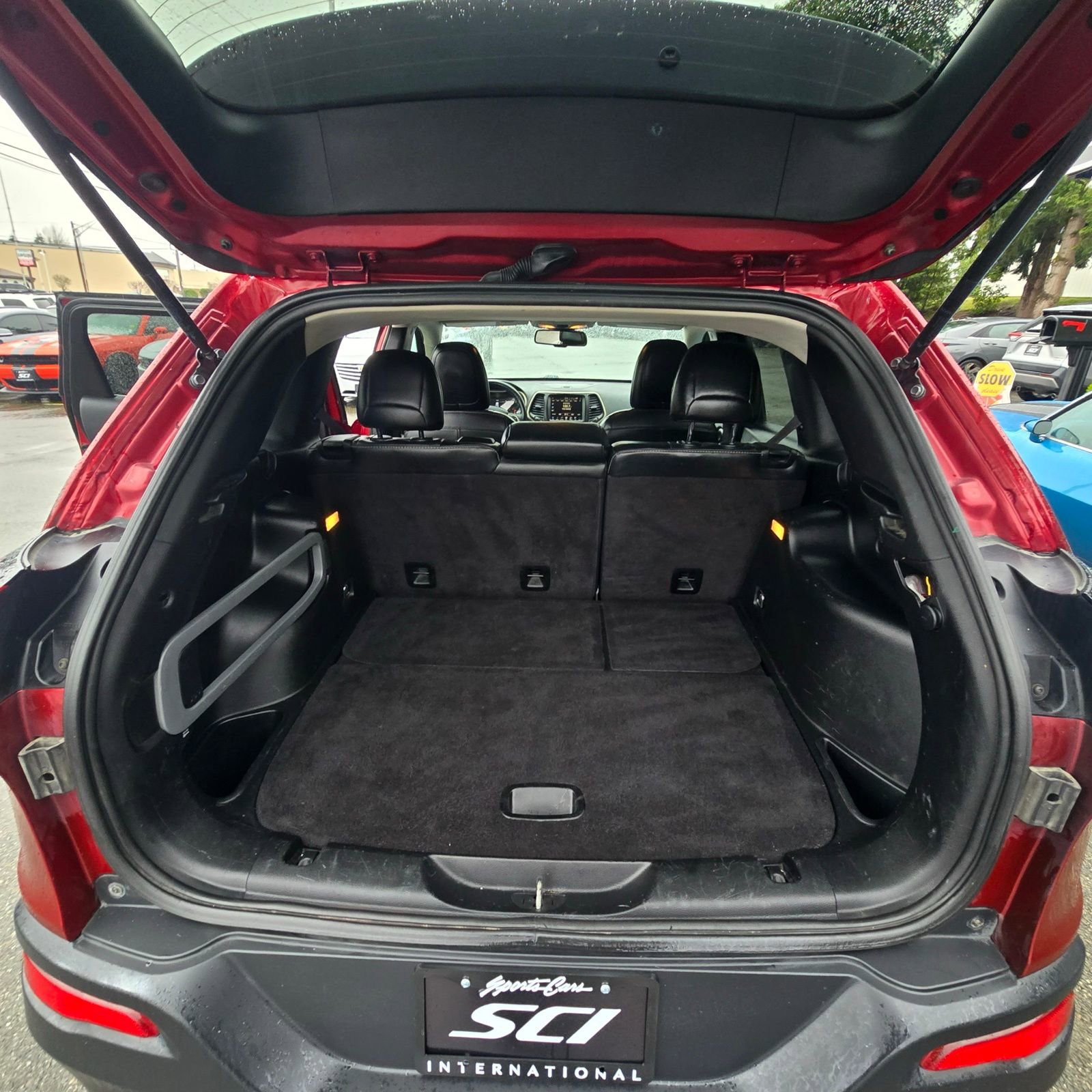 Used 2016 Jeep Cherokee Limited image 9