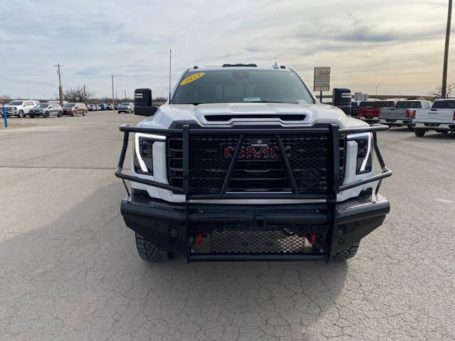 Used 2024 GMC Sierra 2500 AT4X image 9