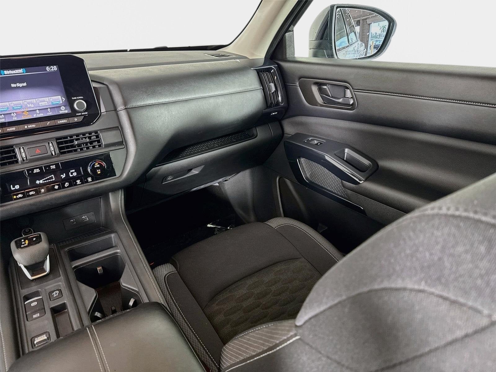 Certified 2024 Nissan Pathfinder S w/ Cargo Package FWD image 22