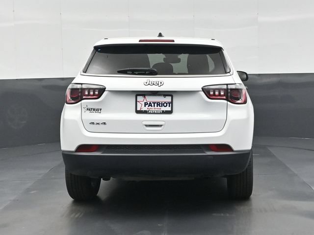 Used 2025 Jeep Compass Sport AWD/4WD image 23