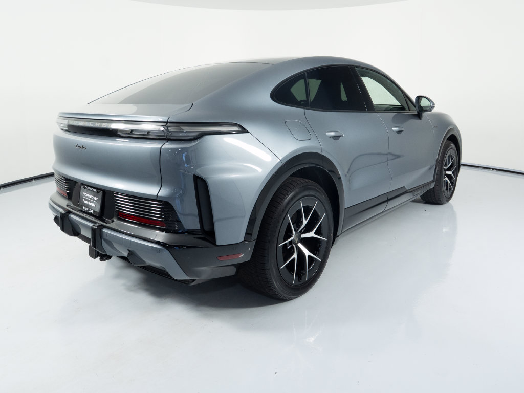 New 2026 Porsche Cayenne Turbo AWD/4WD image 10