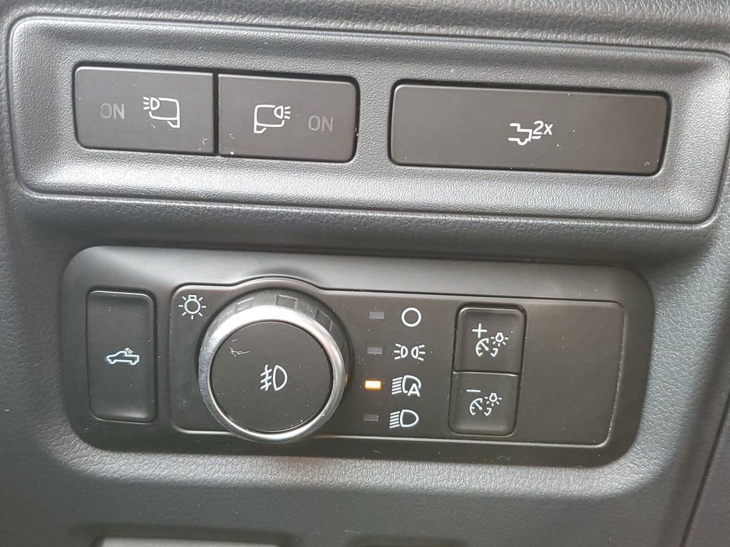 Used 2022 Ford F150 XLT w/ Equipment Group 302A High image 21