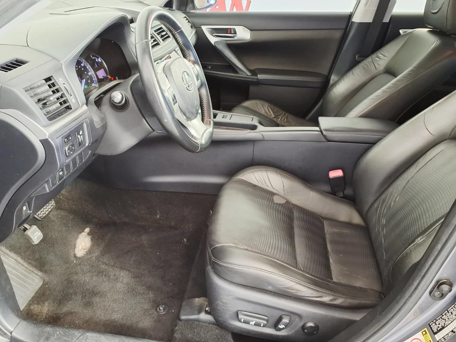 Used 2012 Lexus CT 200h Premium FWD image 12