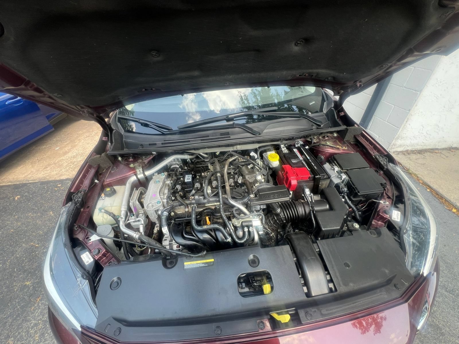 Used 2025 Nissan Sentra SV FWD image 26