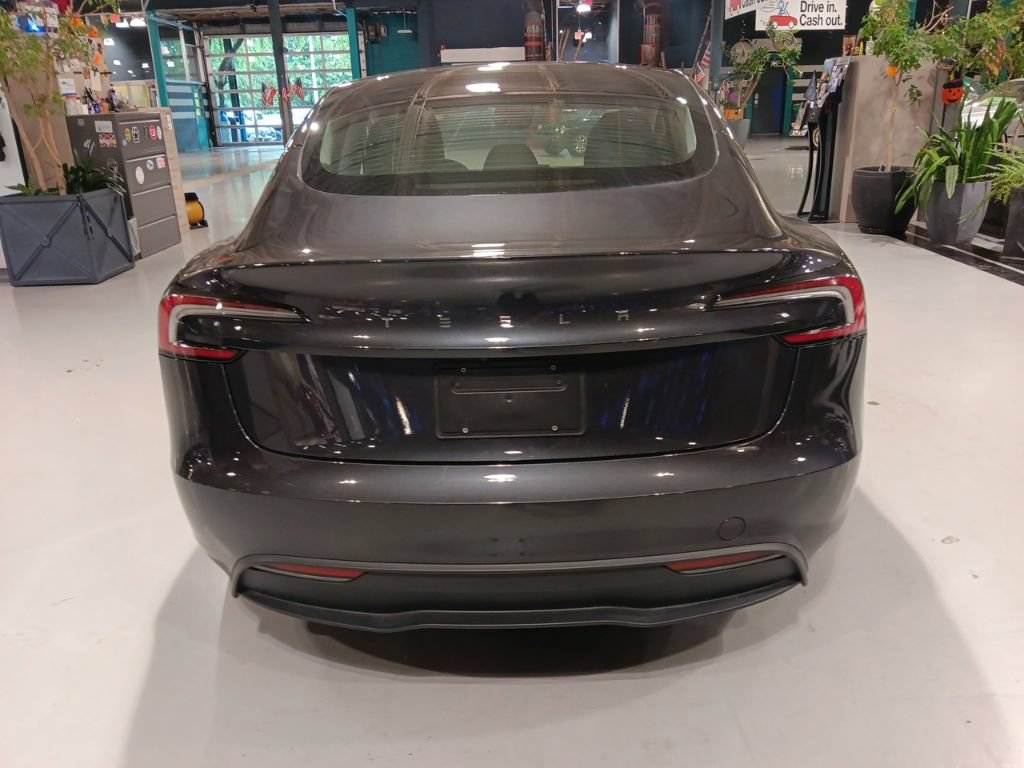 Used 2025 Tesla Model 3 RWD image 12
