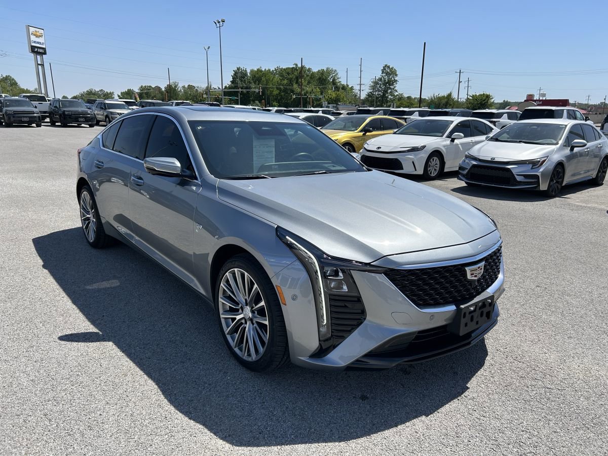 Used 2025 Cadillac CT5 Premium Luxury w/ Technology Package AWD/4WD image 2