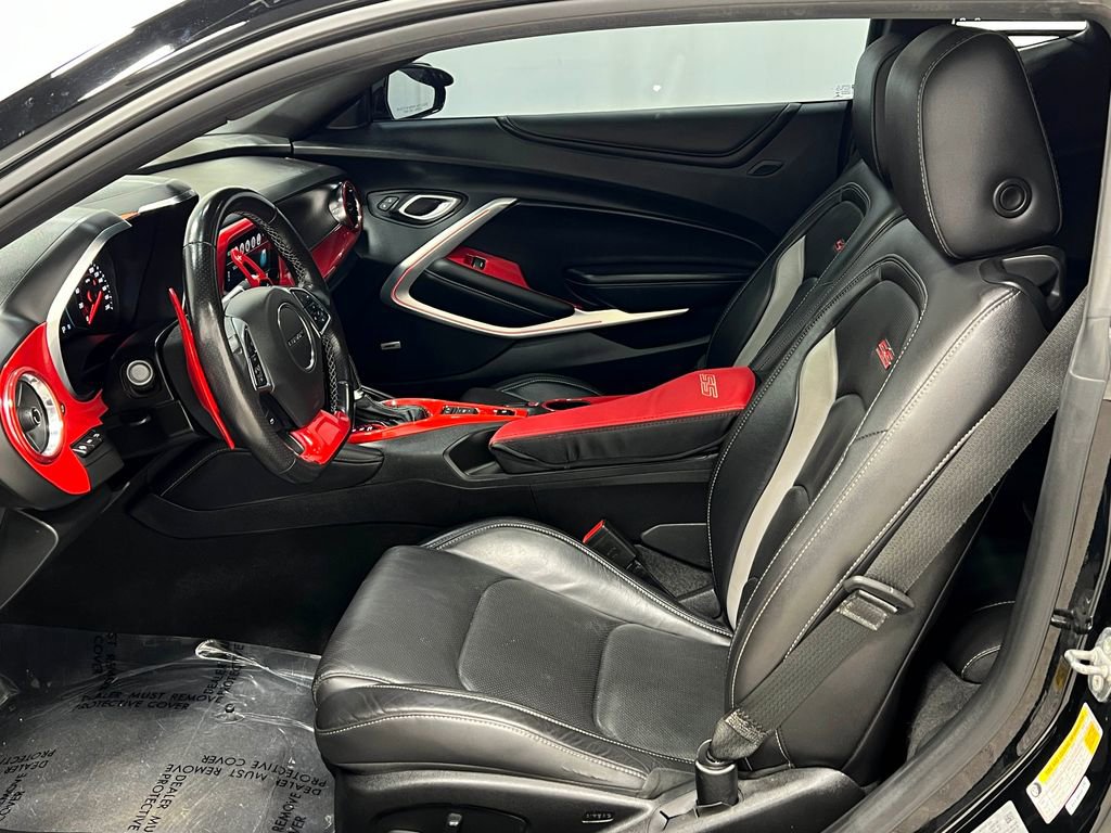 Used 2018 Chevrolet Camaro SS w/ Redline Edition RWD image 15