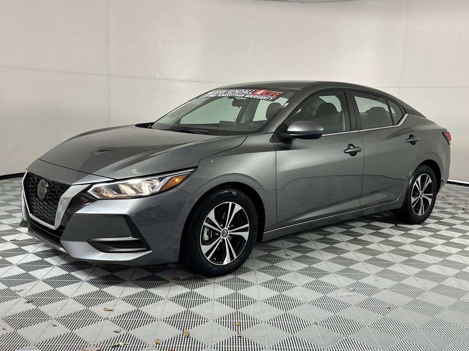 Used 2023 Nissan Sentra SV image 4