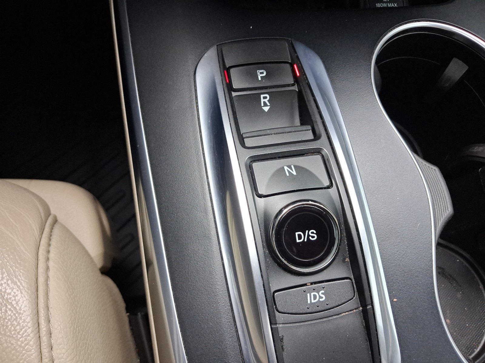 Used 2016 Acura MDX w/ Technology Package AWD/4WD image 14