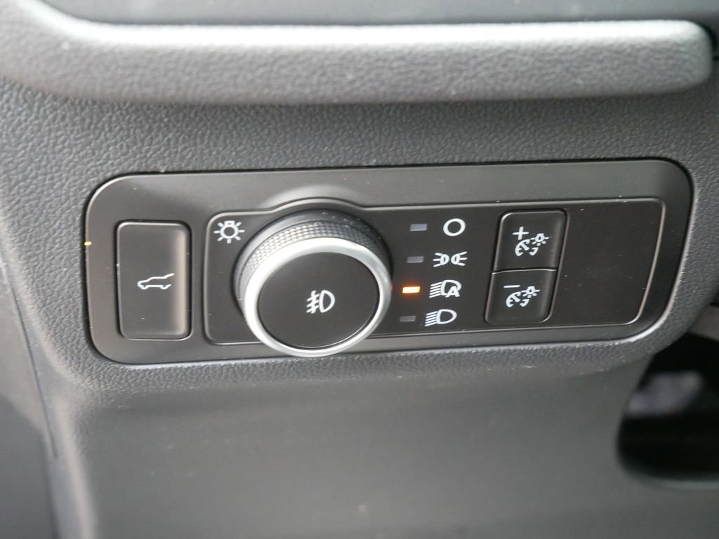 New 2026 Ford Escape ST-Line Select w/ Tech Pack #2 AWD/4WD image 17